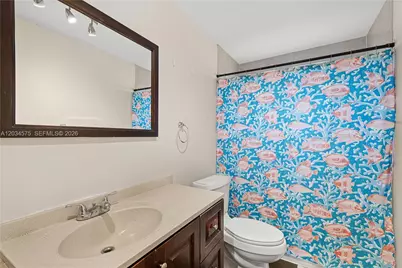 9371 Fontainebleau Blvd #I201, Miami, FL 33172 - Photo 17