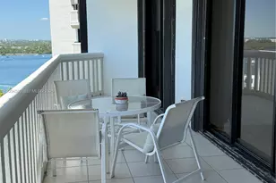 2000 Island Blvd, Aventura, FL 33160 - Photo 33