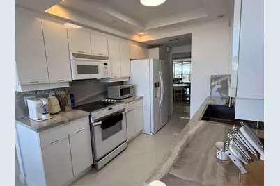 2000 Island Blvd #1603, Aventura, FL 33160 - Photo 7