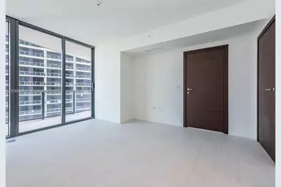 1000 Brickell Plz #3509, Miami, FL 33131 - Photo 11