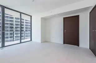 1000 Brickell Plaza, Miami, FL 33131 - Photo 11