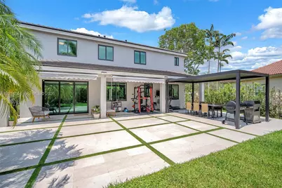 731 Tulip Cir, Weston, FL 33327 - Photo 15