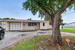 1901 N 56th Ave, Hollywood, FL 33021 - Photo 33