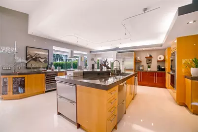 4242 SW 107th Way, Davie, FL 33328 - Photo 23