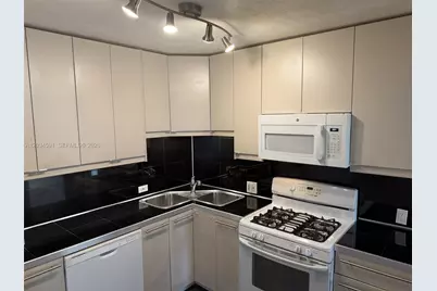 13120 SW 92nd Ave #B-404, Miami, FL 33176 - Photo 5