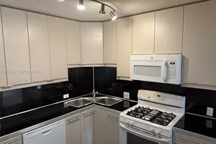 13120 SW 92nd Ave, Miami, FL 33176 - Photo 5