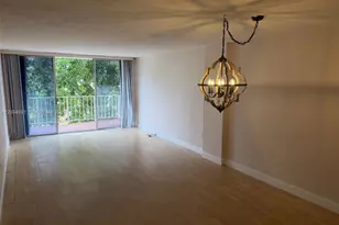 13120 SW 92nd Ave, Miami, FL 33176 - Photo 3