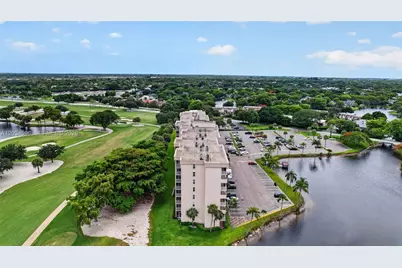 250 Jacaranda Dr #703, Plantation, FL 33324 - Photo 41