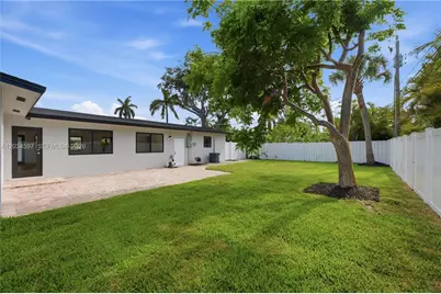 2731 NE 52nd St, Lighthouse Point, FL 33064 - Photo 33