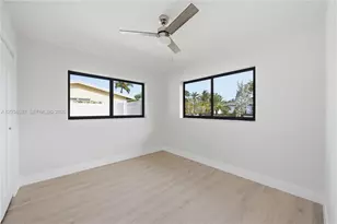 2731 NE 52nd St, Lighthouse Point, FL 33064 - Photo 19
