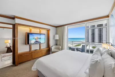 6801 Collins Ave #1010, Miami Beach, FL 33141 - Photo 1