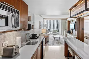6801 Collins Ave, Miami Beach, FL 33141 - Photo 5