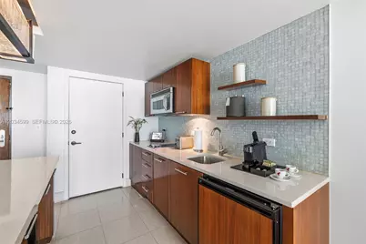 6801 Collins Ave #1010, Miami Beach, FL 33141 - Photo 25