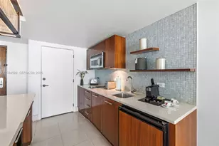 6801 Collins Ave, Miami Beach, FL 33141 - Photo 25