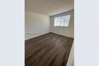 6175 NW 186th St #110, Hialeah, FL 33015 - Photo 11