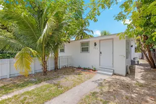 327 NE 55th St, Miami, FL 33137 - Photo 11
