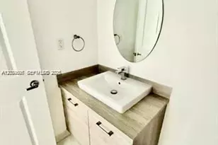 400 Sunny Isles Blvd, Sunny Isles Beach, FL 33160 - Photo 15