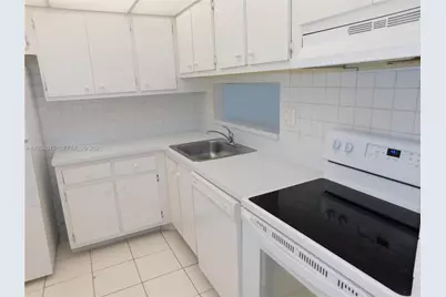 8025 SW 107th Av #321, Miami, FL 33173 - Photo 1