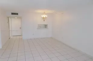 8025 SW 107th Ave, Miami, FL 33173 - Photo 3