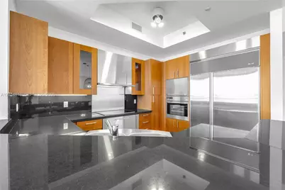 100 S Pointe Dr #1608, Miami Beach, FL 33139 - Photo 13