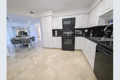 5161 Collins Ave #518, Miami Beach, FL 33140 - Photo 5