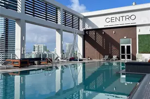 151 SE 1st St, Miami, FL 33131 - Photo 9