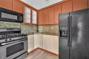 3245 Virginia St, Miami, FL 33133 - Photo 7