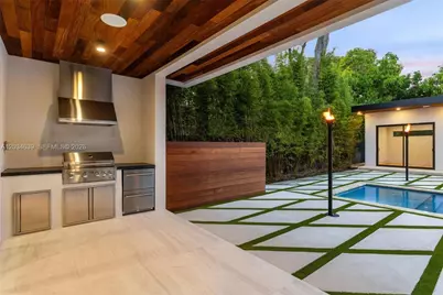 43 NW 42nd St, Miami, FL 33127 - Photo 47