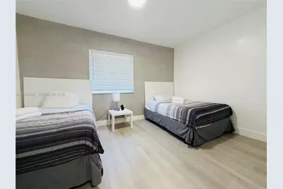 1684 SW 10th St, Miami, FL 33135 - Photo 25