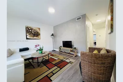 1684 SW 10th St, Miami, FL 33135 - Photo 15