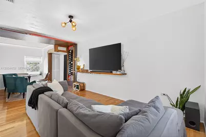 2431 SW 4th St, Miami, FL 33135 - Photo 13