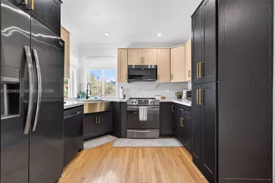 2431 SW 4th St, Miami, FL 33135 - Photo 19