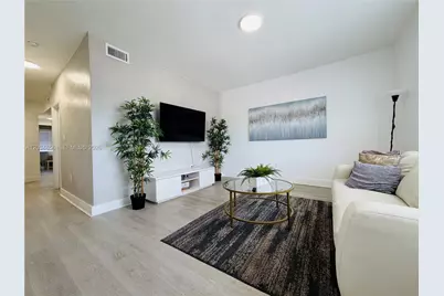 1684 SW 10th St, Miami, FL 33135 - Photo 19