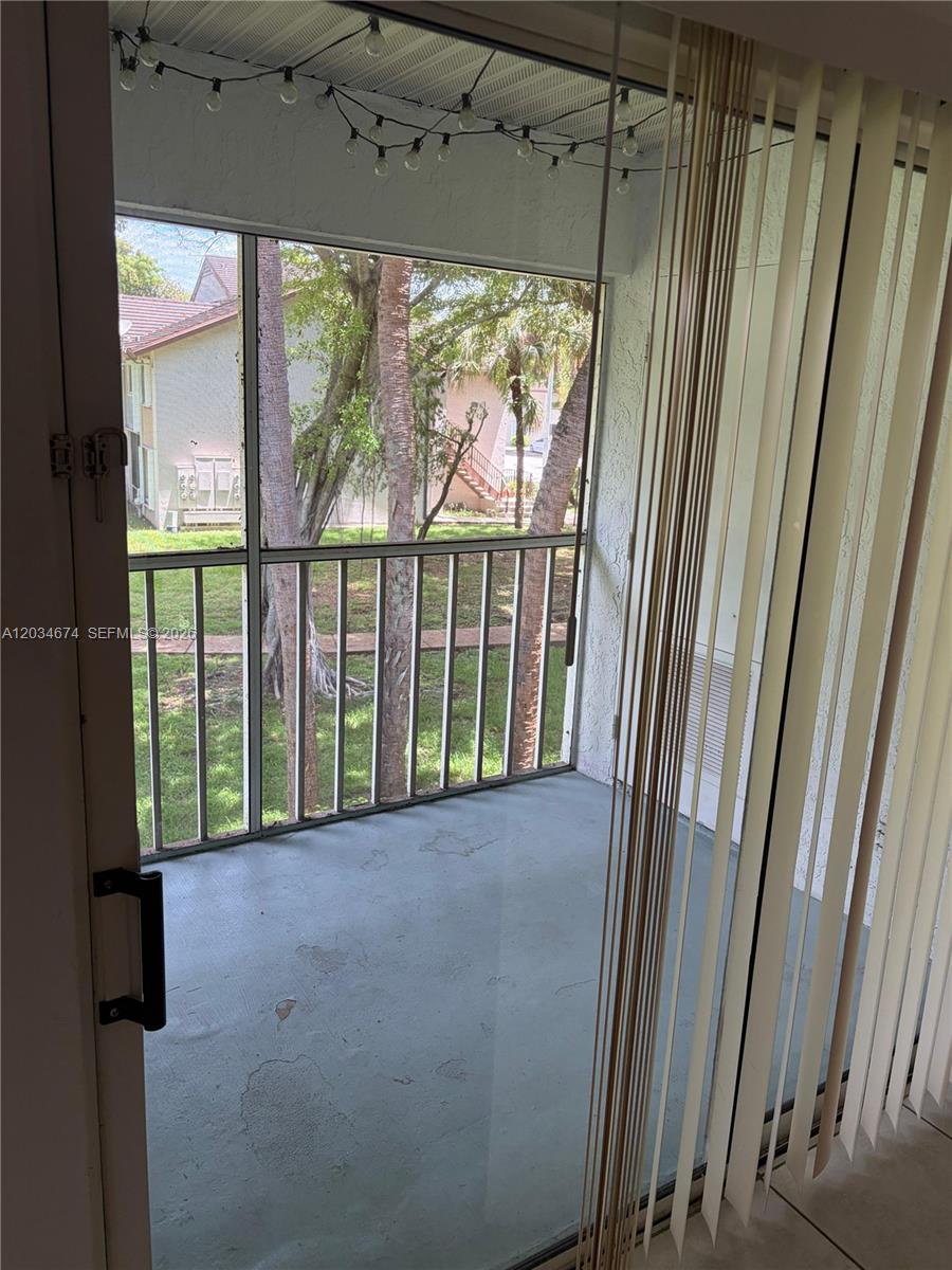 13935 SW 93rd Ln #13935 - 13935 SW 93rd Ln #13935, Miami, FL 33186 Luxury Property | Jose Angel Pina