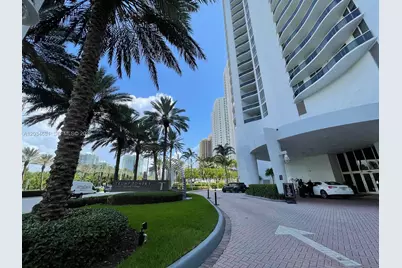 16001 Collins Ave #4107, Sunny Isles Beach, FL 33160 - Photo 31