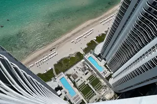 16001 Collins Ave, Sunny Isles Beach, FL 33160 - Photo 7