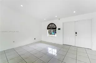 17766 SW 154th Pl, Miami, FL 33187 - Photo 3