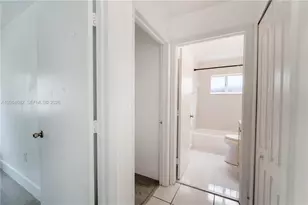 17766 SW 154th Pl, Miami, FL 33187 - Photo 17