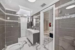 12121 SW 107th St, Miami, FL 33186 - Photo 35