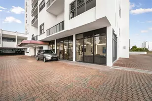 2401 S Ocean Dr, Hollywood, FL 33019 - Photo 27
