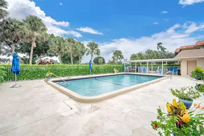 250 Jacaranda Dr #704, Plantation, FL 33324 - Photo 37
