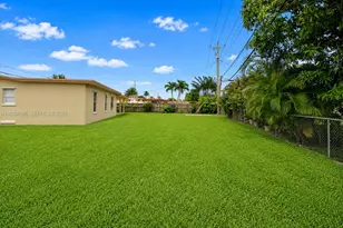 9120 SW 16th St, Miami, FL 33165 - Photo 25