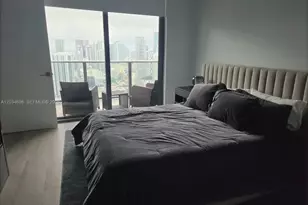 45 SW 9th St, Miami, FL 33130 - Photo 13