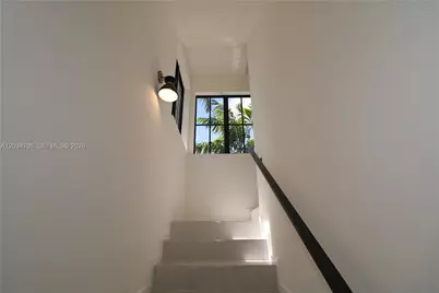 7504 SW 100th St, Pinecrest, FL 33156 - Photo 11
