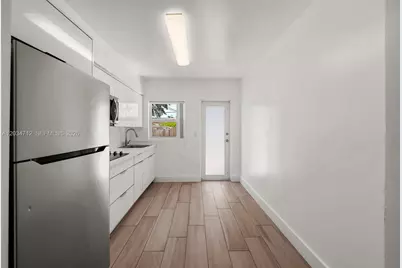 520 NW 104th St #522, Miami, FL 33150 - Photo 5