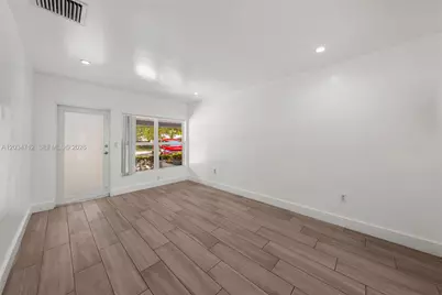 520 NW 104th St #522, Miami, FL 33150 - Photo 3