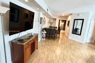 905 Brickell Bay Dr, Miami, FL 33131 - Photo 15