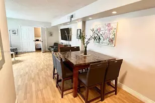905 Brickell Bay Dr, Miami, FL 33131 - Photo 13