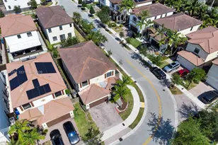 8890 NW 99th Path, Doral, FL 33178 - Photo 41