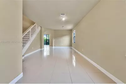 8890 NW 99th Path, Doral, FL 33178 - Photo 15